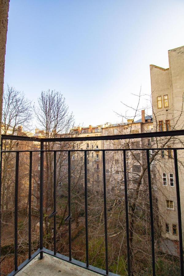 בודפשט Small Paris מראה חיצוני תמונה